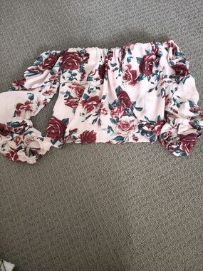 Charlotte Russe Pink Off-Shoulder Floral Blouse with Burgundy Roses